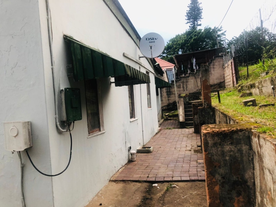  Bedroom Property for Sale in Bellair KwaZulu-Natal