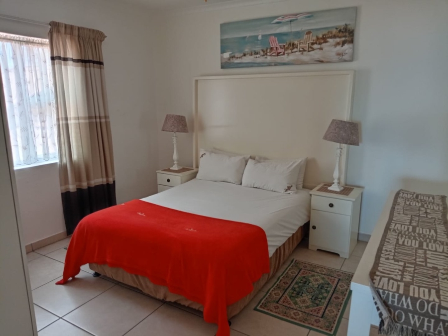 2 Bedroom Property for Sale in Uvongo Beach KwaZulu-Natal