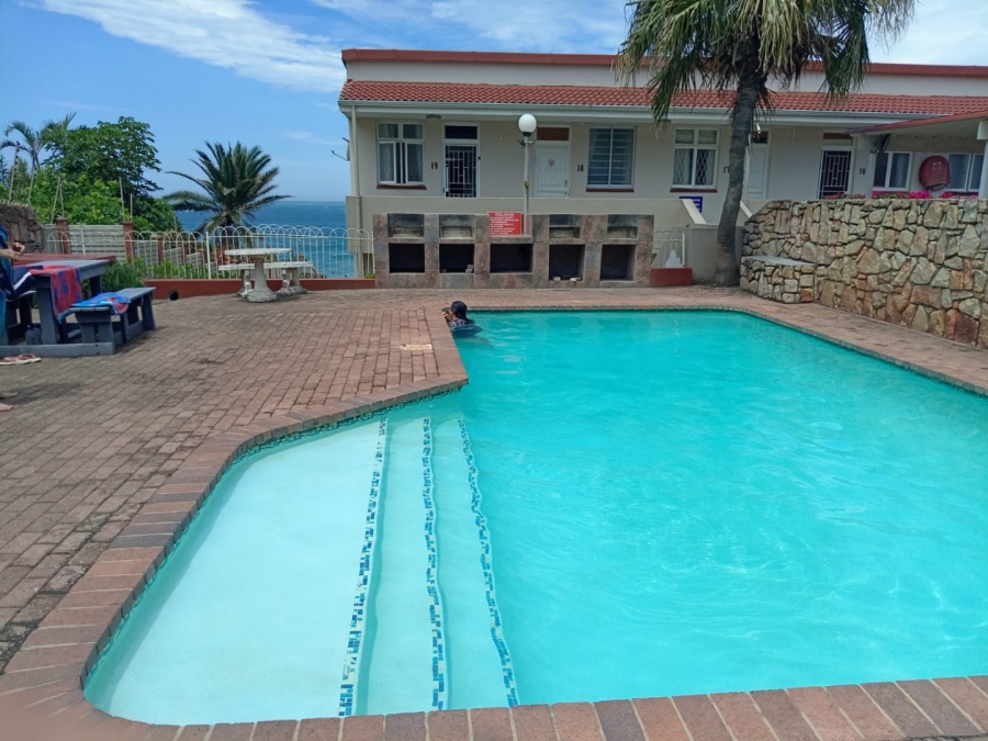 2 Bedroom Property for Sale in Uvongo Beach KwaZulu-Natal