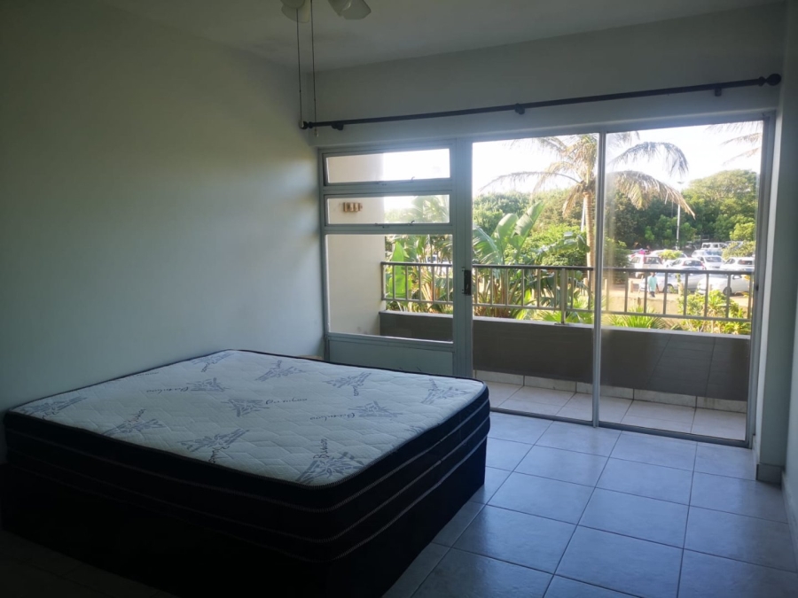To Let 2 Bedroom Property for Rent in Umhlanga KwaZulu-Natal