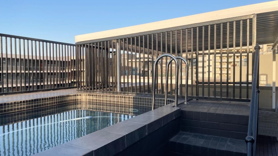 1 Bedroom Property for Sale in New Town Centre KwaZulu-Natal