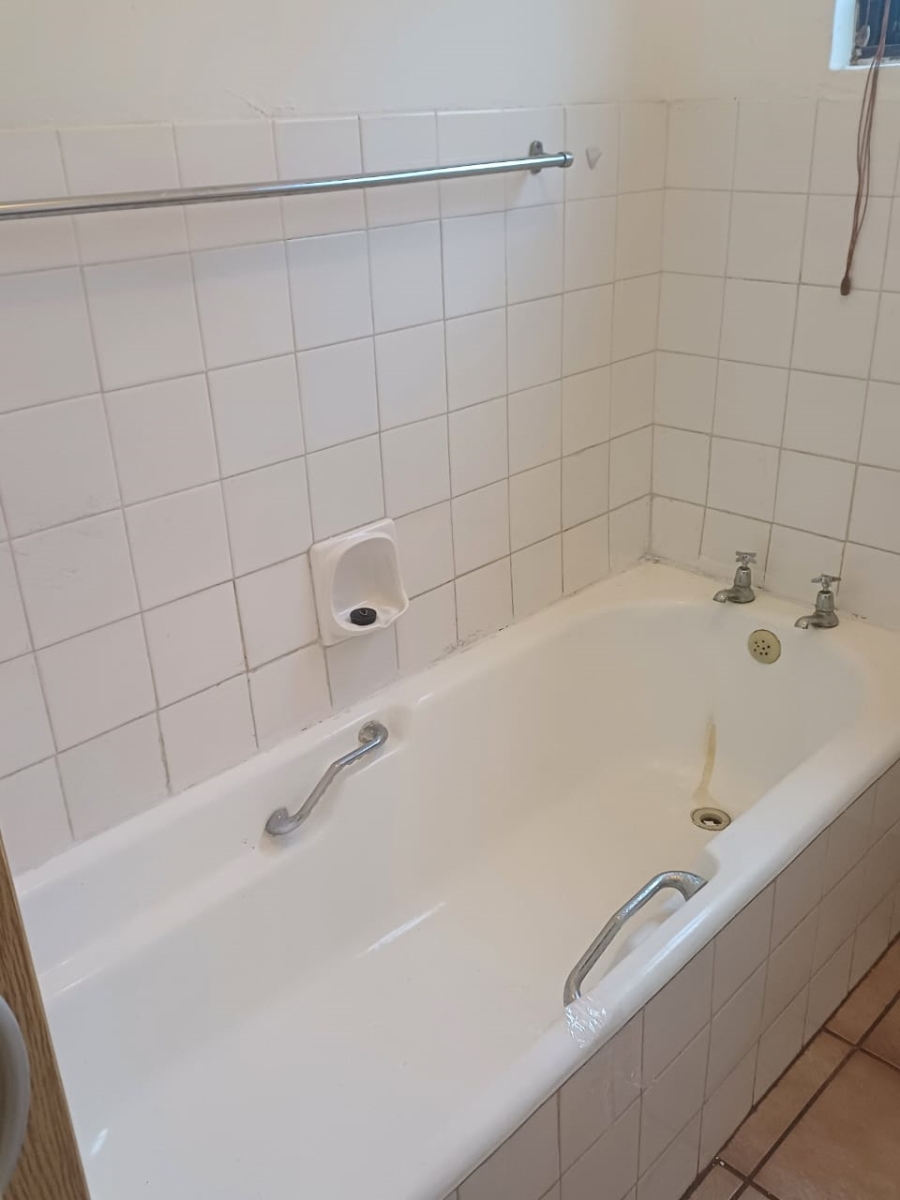 3 Bedroom Property for Sale in Park Rynie KwaZulu-Natal