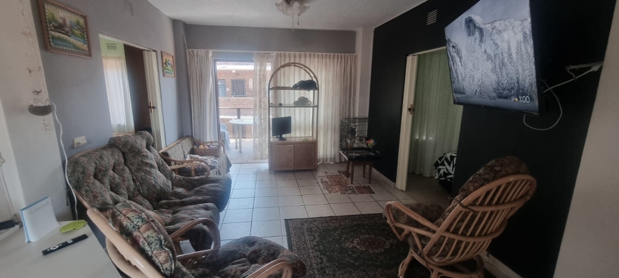 2 Bedroom Property for Sale in Uvongo Beach KwaZulu-Natal