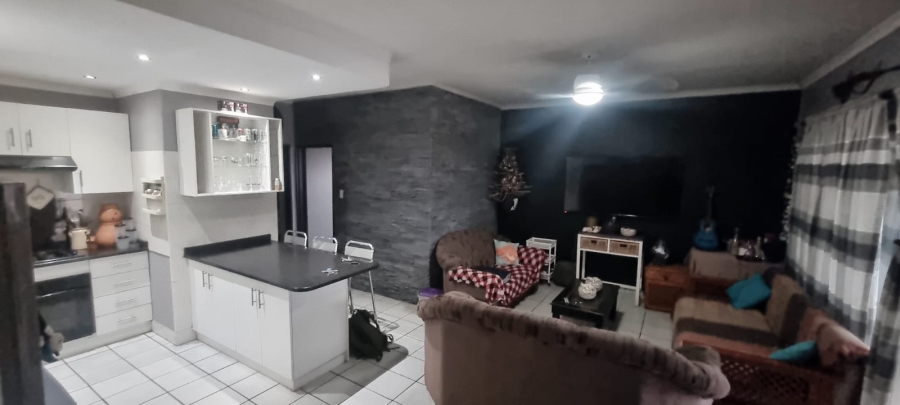 2 Bedroom Property for Sale in Margate KwaZulu-Natal