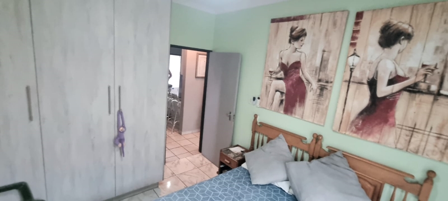 2 Bedroom Property for Sale in Margate KwaZulu-Natal