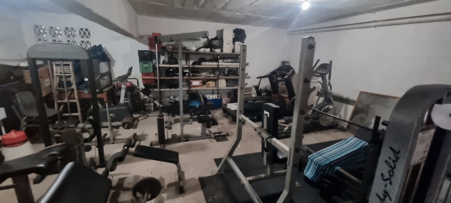 2 Bedroom Property for Sale in Margate KwaZulu-Natal