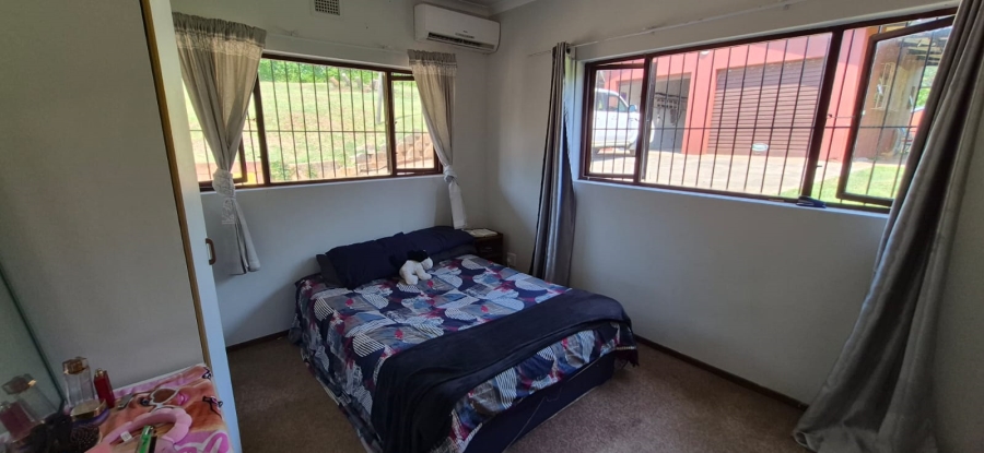 2 Bedroom Property for Sale in Southport KwaZulu-Natal