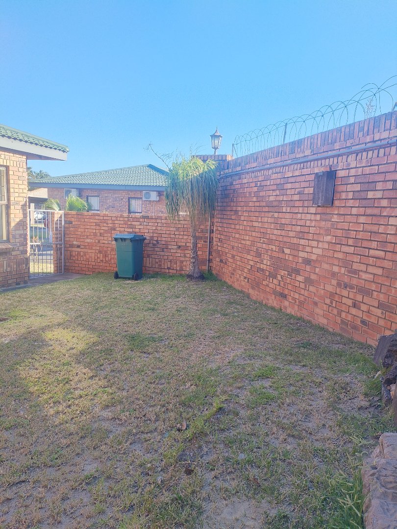  Bedroom Property for Sale in Birdswood KwaZulu-Natal