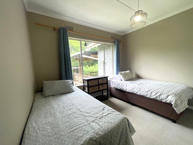 7 Bedroom Property for Sale in Worlds View KwaZulu-Natal