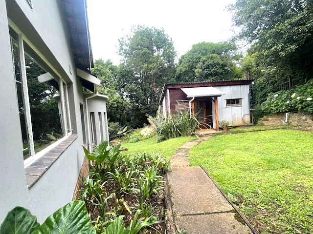 7 Bedroom Property for Sale in Worlds View KwaZulu-Natal