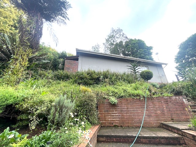 7 Bedroom Property for Sale in Worlds View KwaZulu-Natal