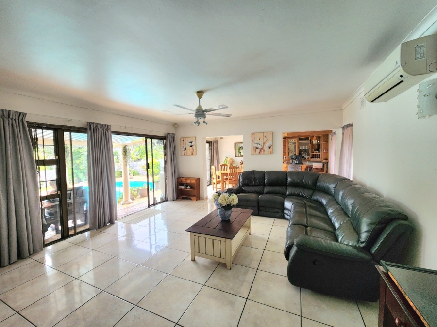 4 Bedroom Property for Sale in Athlone Park KwaZulu-Natal