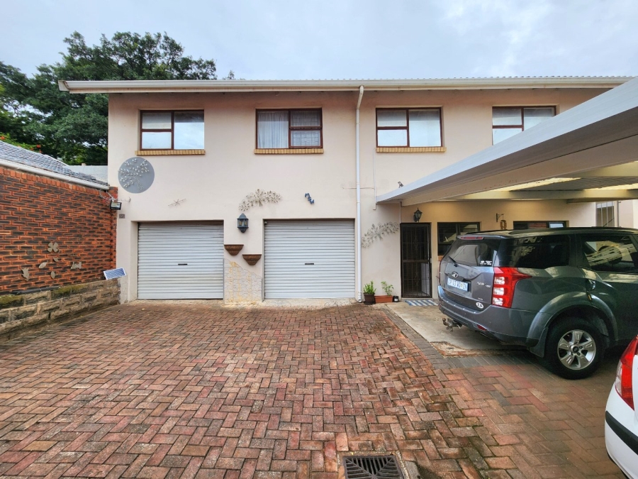 4 Bedroom Property for Sale in Athlone Park KwaZulu-Natal