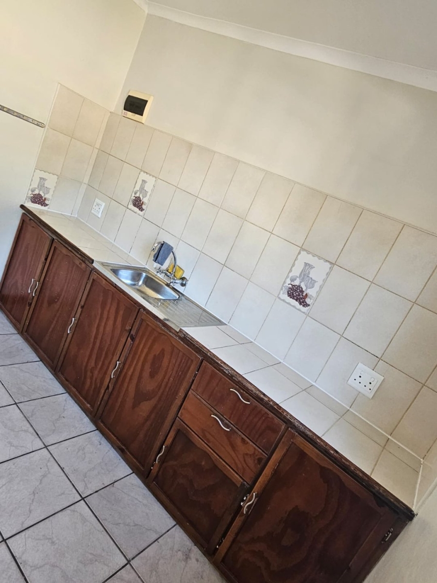 To Let 3 Bedroom Property for Rent in Bluff KwaZulu-Natal