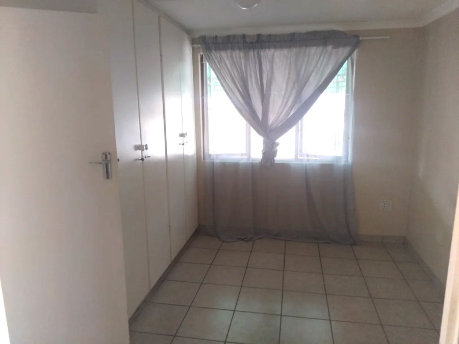 To Let 1 Bedroom Property for Rent in Pinetown KwaZulu-Natal