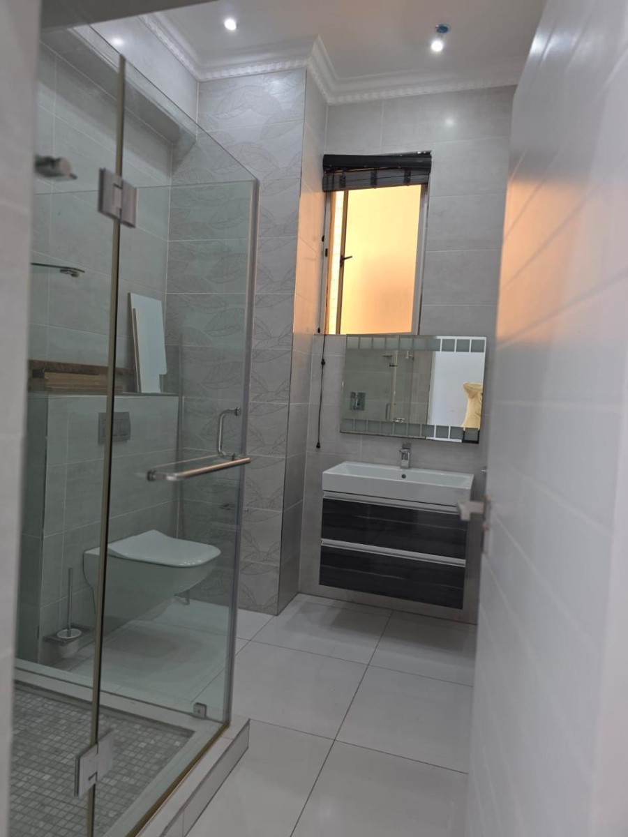 To Let 3 Bedroom Property for Rent in South Beach KwaZulu-Natal