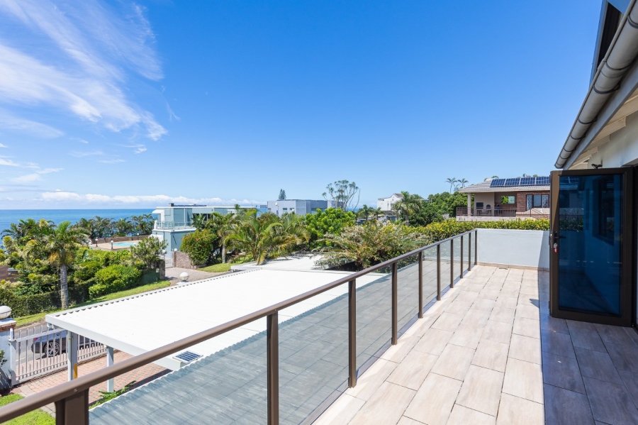 5 Bedroom Property for Sale in Manaba Beach KwaZulu-Natal