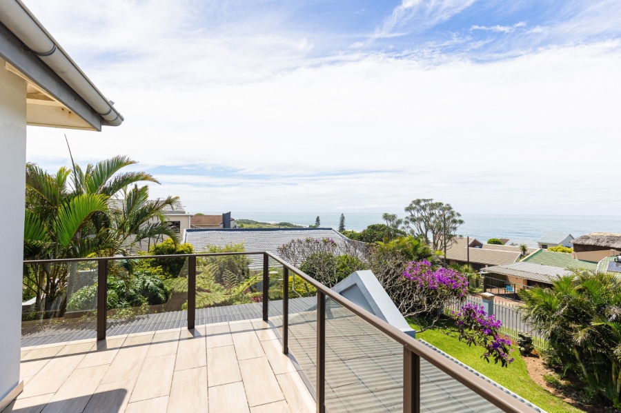 5 Bedroom Property for Sale in Manaba Beach KwaZulu-Natal