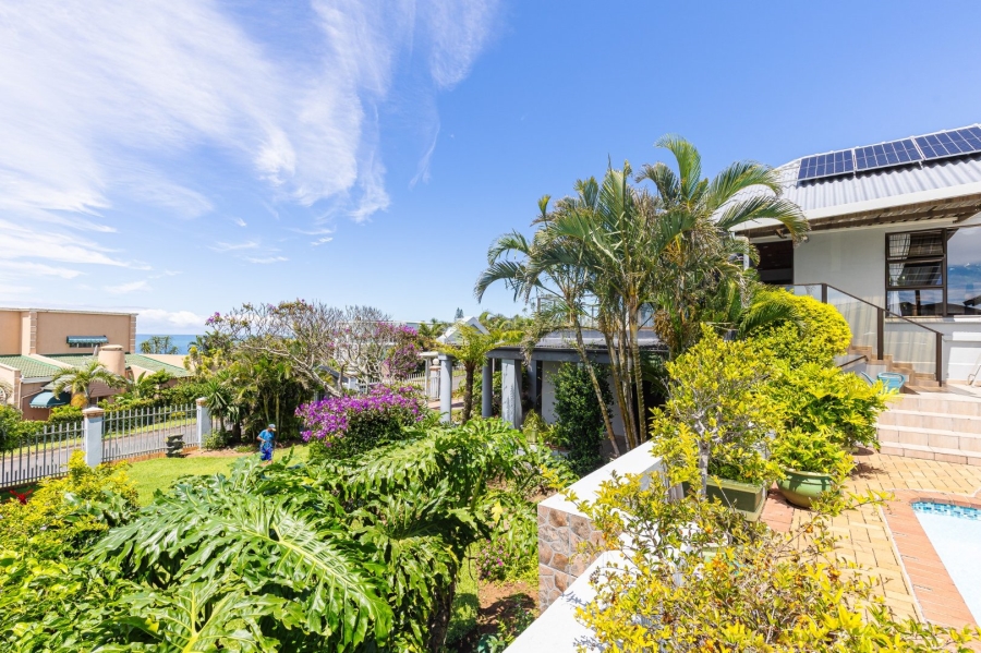 5 Bedroom Property for Sale in Manaba Beach KwaZulu-Natal