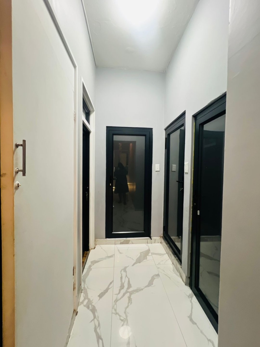 To Let 3 Bedroom Property for Rent in South Beach KwaZulu-Natal