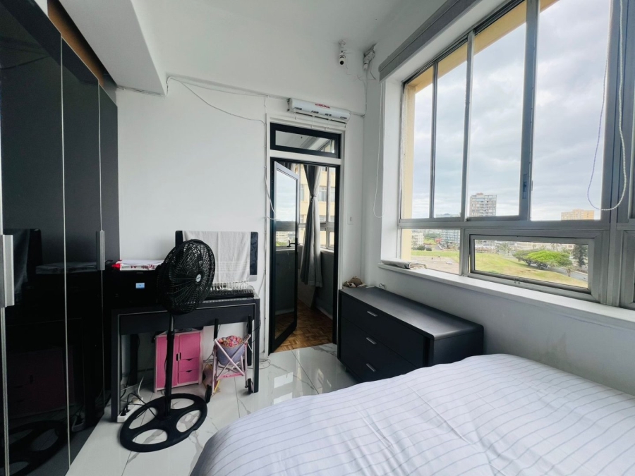 To Let 3 Bedroom Property for Rent in South Beach KwaZulu-Natal