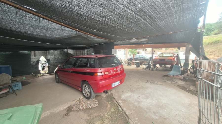 3 Bedroom Property for Sale in Lotusville KwaZulu-Natal