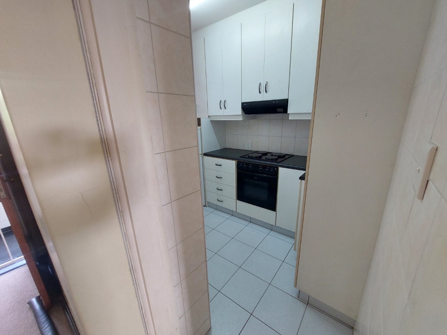 To Let 1 Bedroom Property for Rent in Glenwood KwaZulu-Natal