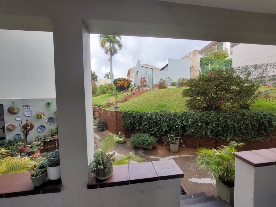 To Let 1 Bedroom Property for Rent in Glenwood KwaZulu-Natal