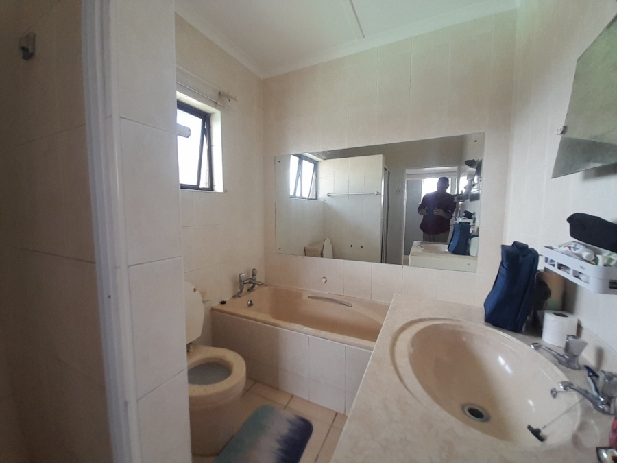 5 Bedroom Property for Sale in Glen Hills KwaZulu-Natal