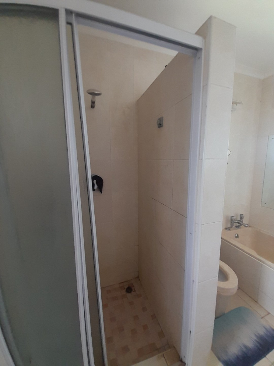 5 Bedroom Property for Sale in Glen Hills KwaZulu-Natal