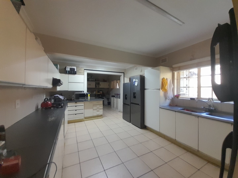 5 Bedroom Property for Sale in Glen Hills KwaZulu-Natal