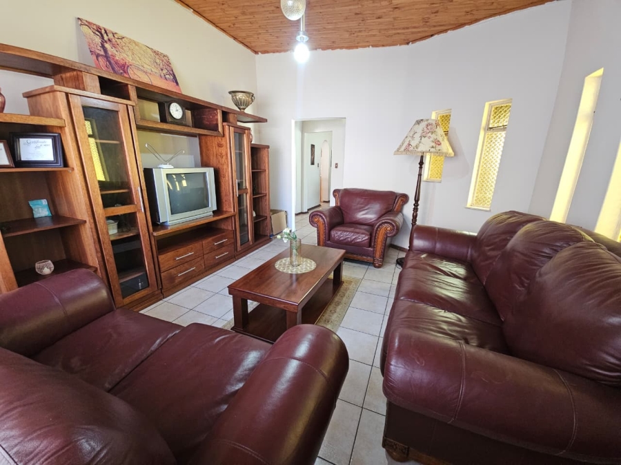 3 Bedroom Property for Sale in Barry Hertzog Park KwaZulu-Natal