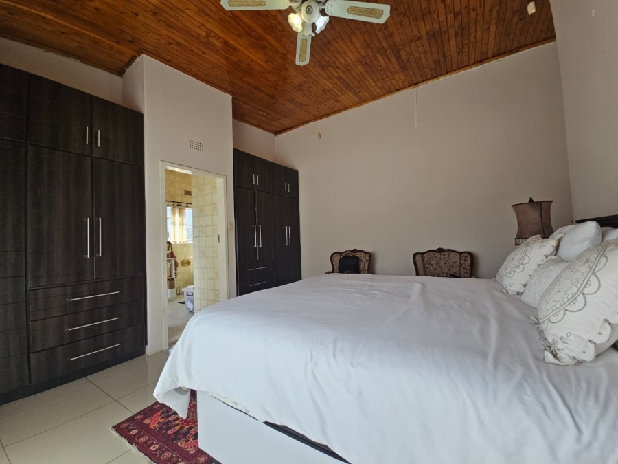 3 Bedroom Property for Sale in Barry Hertzog Park KwaZulu-Natal