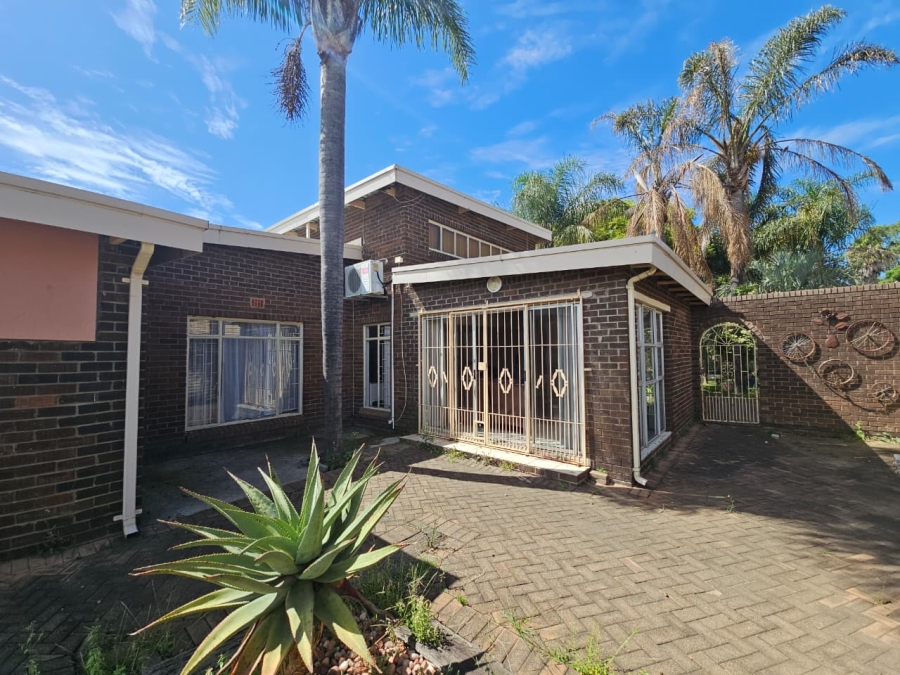 3 Bedroom Property for Sale in Barry Hertzog Park KwaZulu-Natal