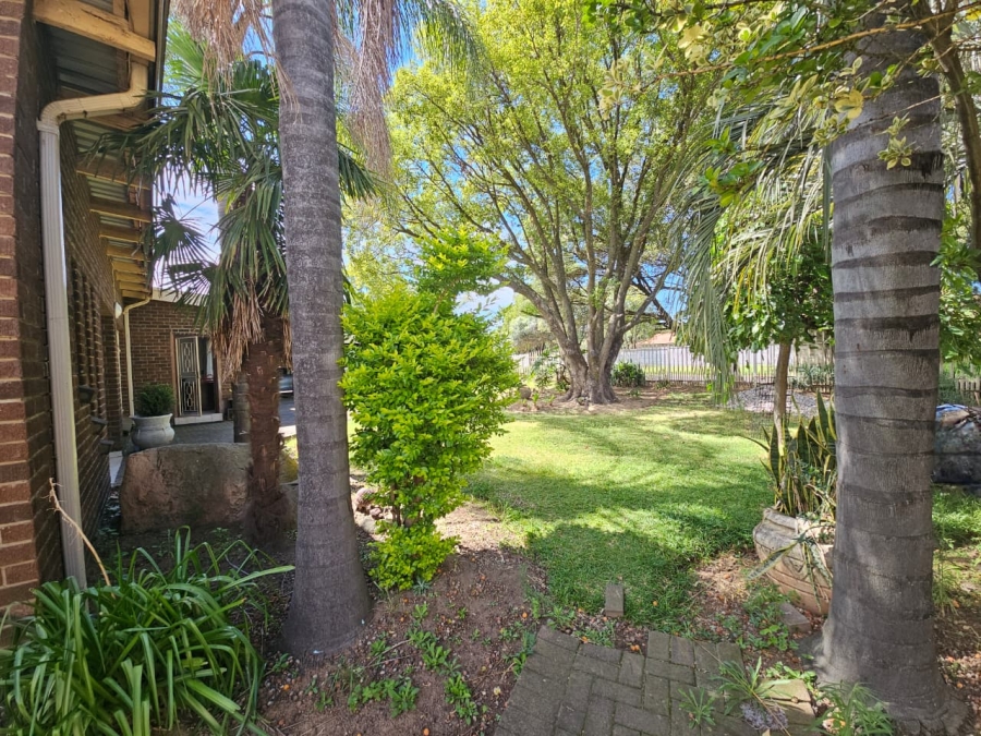 3 Bedroom Property for Sale in Barry Hertzog Park KwaZulu-Natal