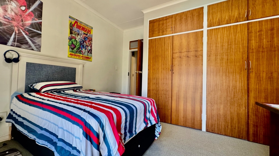 4 Bedroom Property for Sale in Huttenheights KwaZulu-Natal