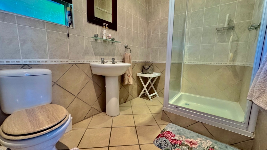 4 Bedroom Property for Sale in Huttenheights KwaZulu-Natal