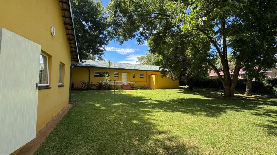 4 Bedroom Property for Sale in Huttenheights KwaZulu-Natal