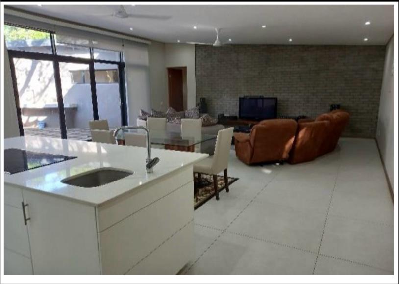 4 Bedroom Property for Sale in Ballito Commercial District KwaZulu-Natal