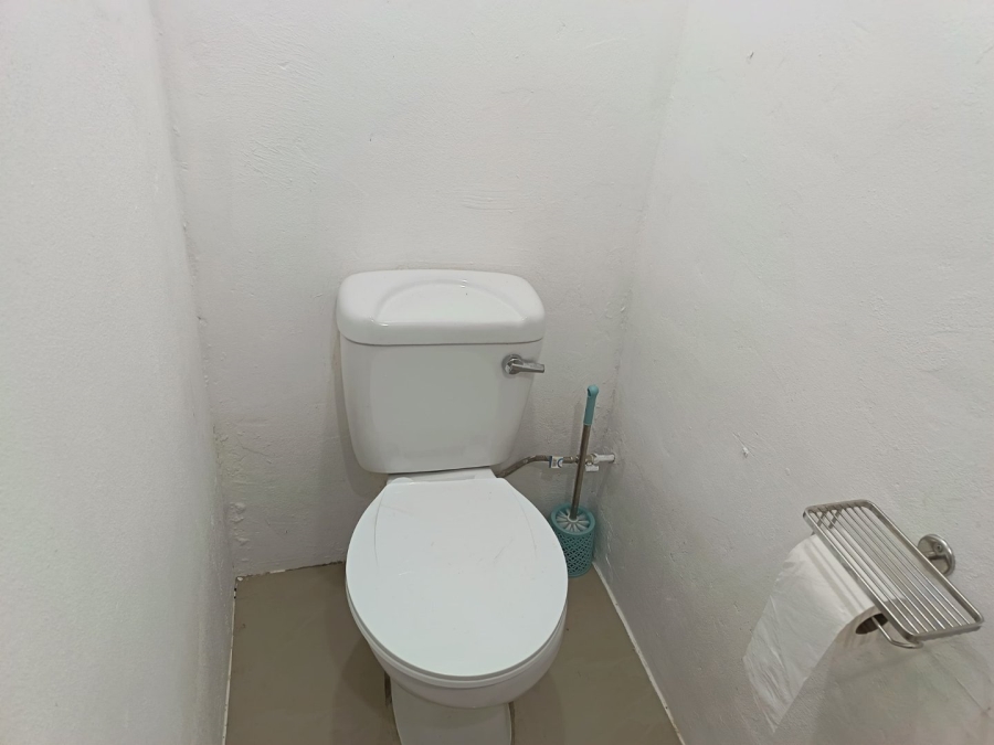 1 Bedroom Property for Sale in Veld En Vlei KwaZulu-Natal