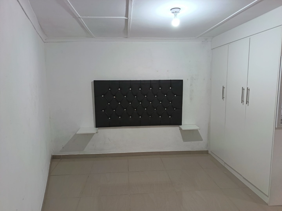 1 Bedroom Property for Sale in Veld En Vlei KwaZulu-Natal