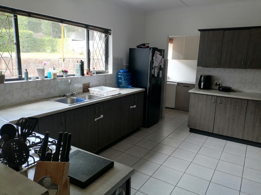 4 Bedroom Property for Sale in Uvongo KwaZulu-Natal