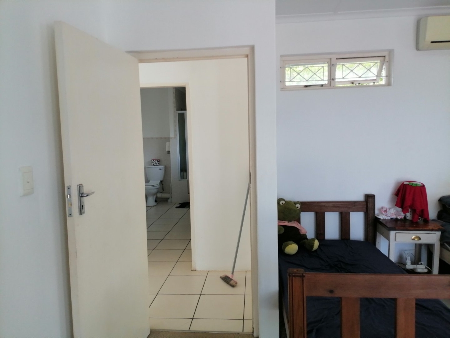4 Bedroom Property for Sale in Uvongo KwaZulu-Natal