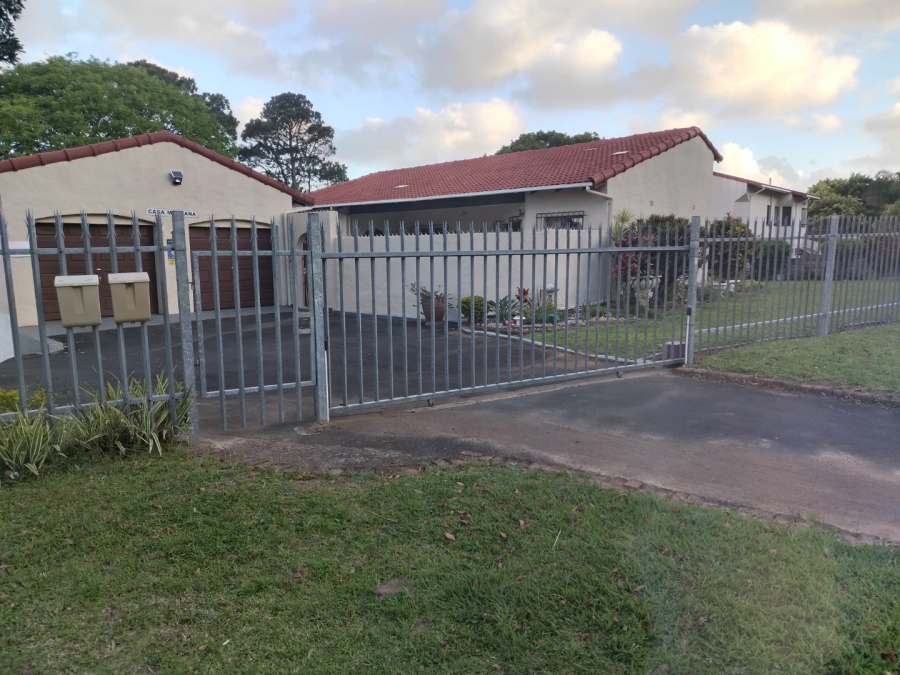 3 Bedroom Property for Sale in Margate KwaZulu-Natal