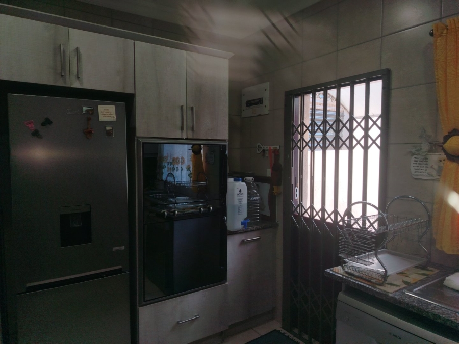 3 Bedroom Property for Sale in Margate KwaZulu-Natal