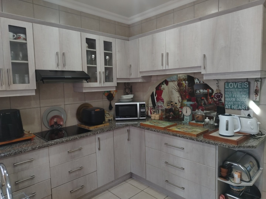 3 Bedroom Property for Sale in Margate KwaZulu-Natal
