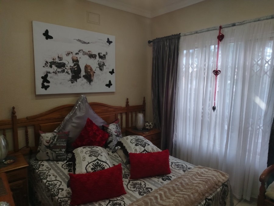 3 Bedroom Property for Sale in Margate KwaZulu-Natal