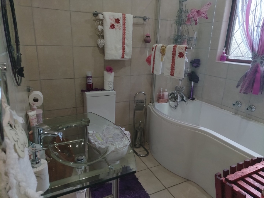 3 Bedroom Property for Sale in Margate KwaZulu-Natal