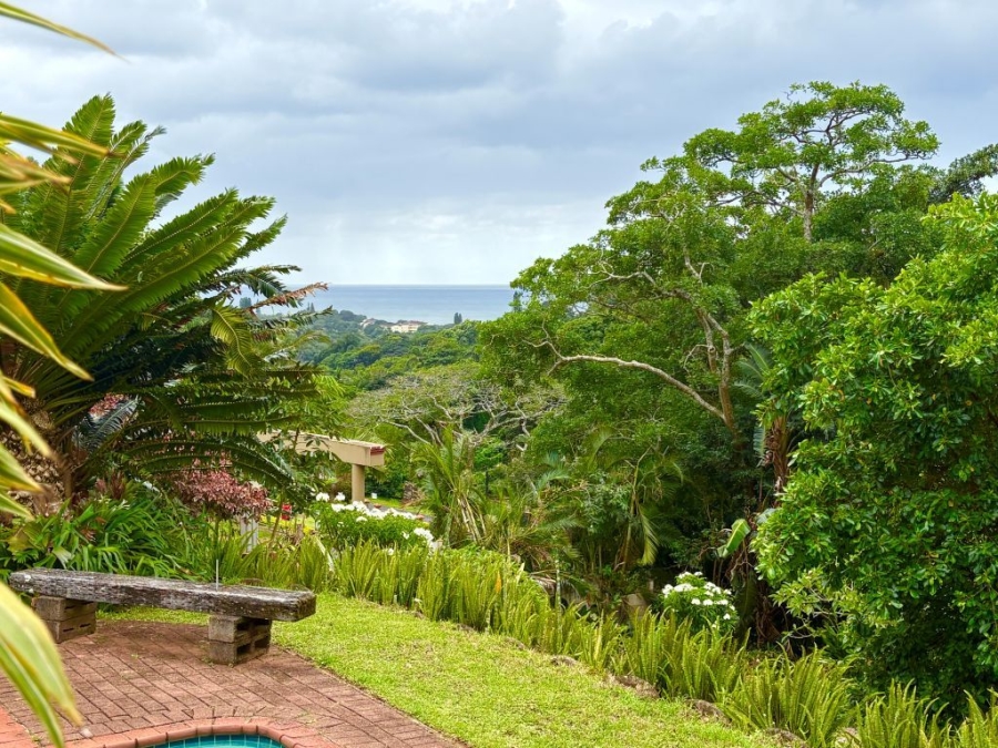 3 Bedroom Property for Sale in Umtentweni KwaZulu-Natal