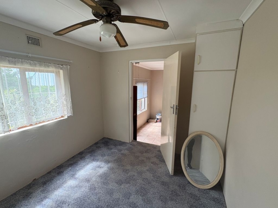 3 Bedroom Property for Sale in Umtentweni KwaZulu-Natal